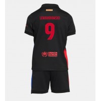 Barcelona Robert Lewandowski #9 Replika babykläder Bortaställ Barn 2024-25 Kortärmad (+ korta byxor)